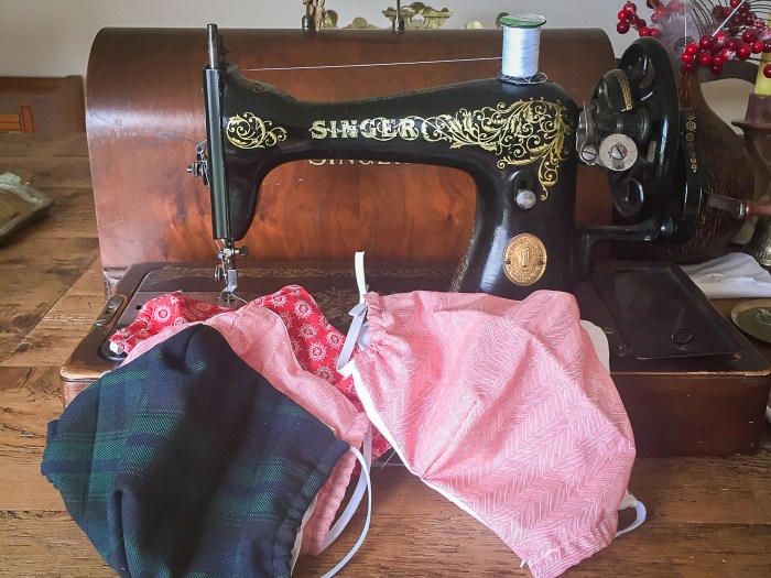 Homemade face mask - sewing on a vintage sewing machine