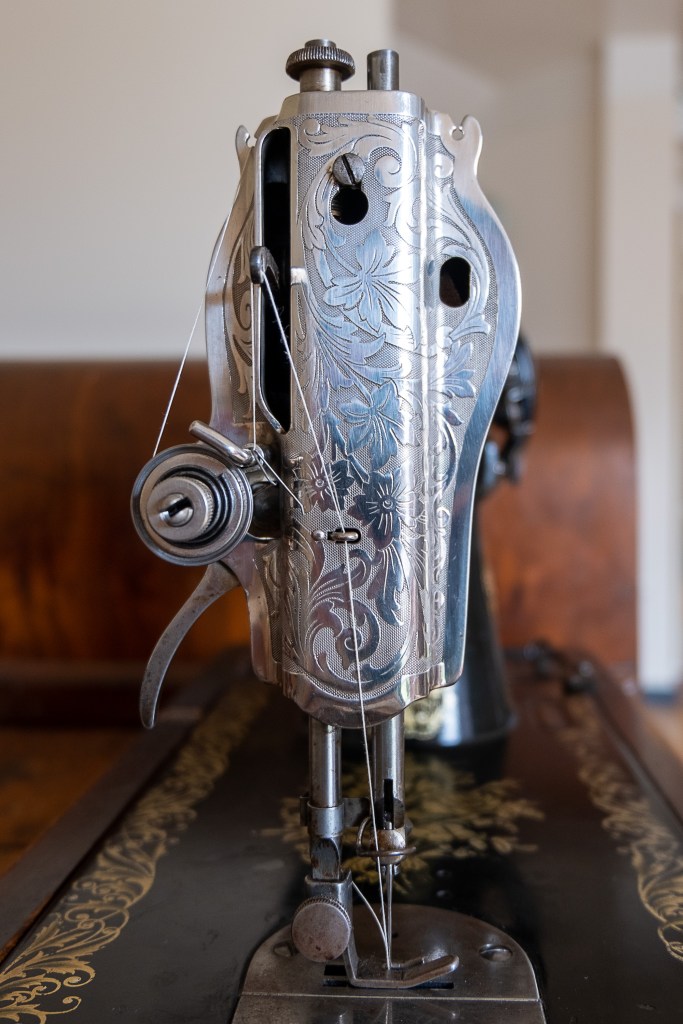 Singer 15K new face plate - Vintage sewing machine