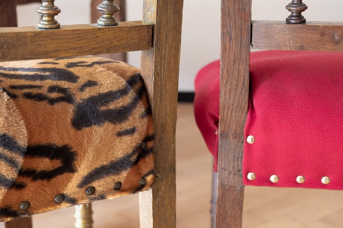 Upcycling Henri II chairs - back detail