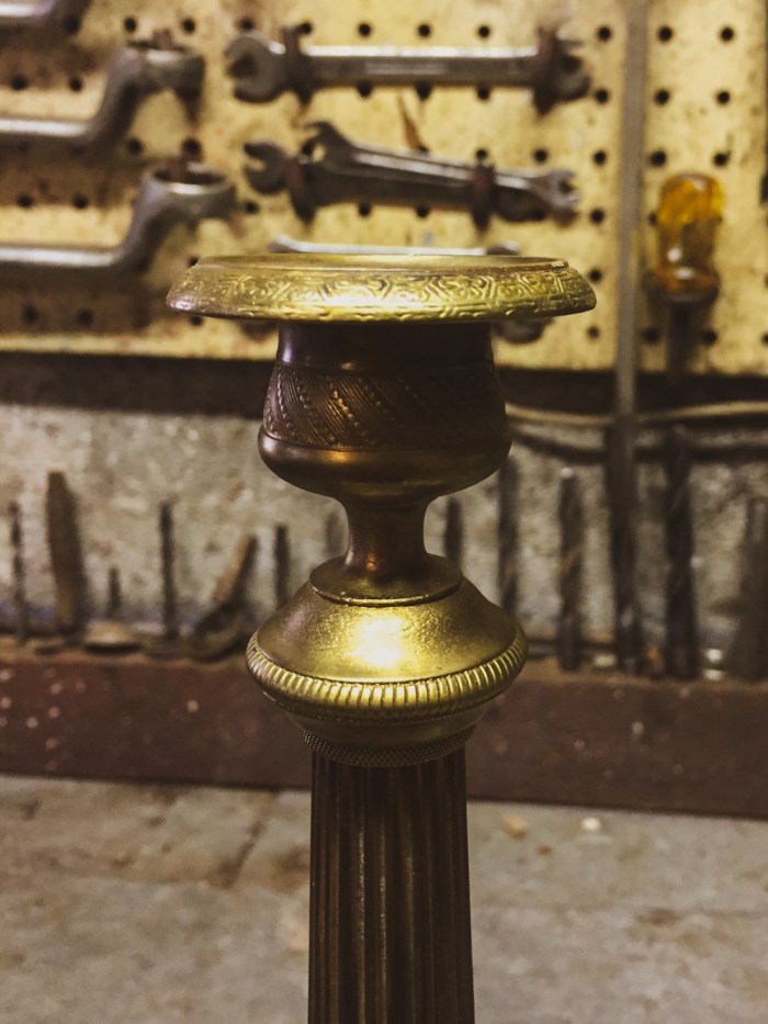 Candlestick almost straight bobèche