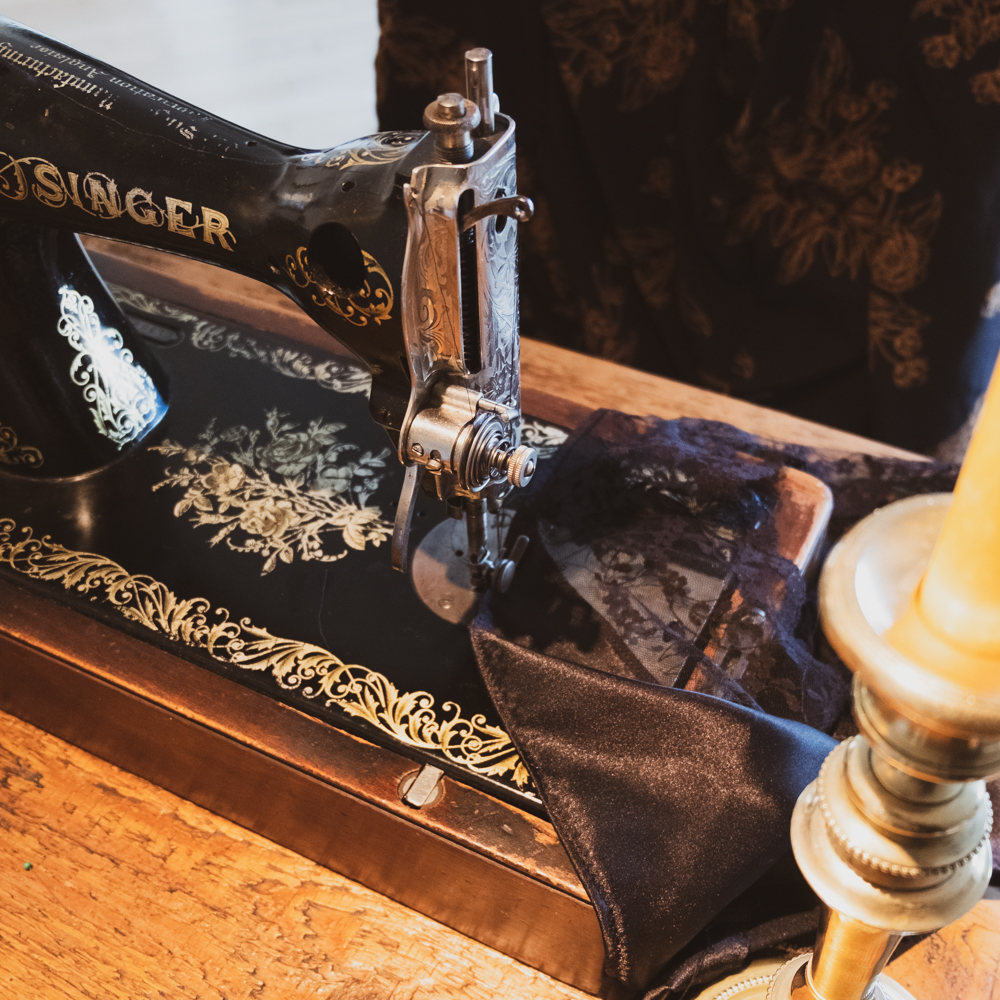 Singer 15K sewing machine