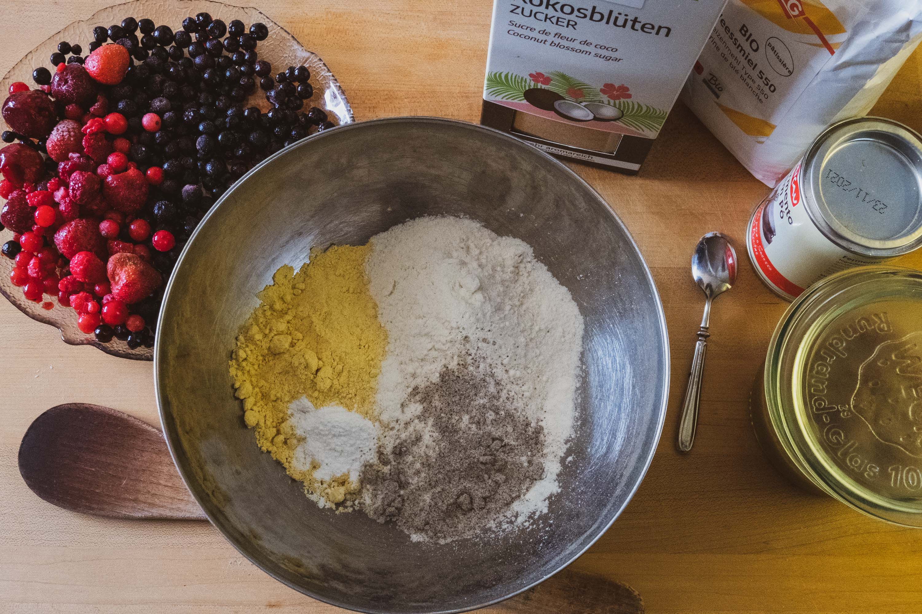 Period pick me up cake recipe - flour, raising powder and other ingredients