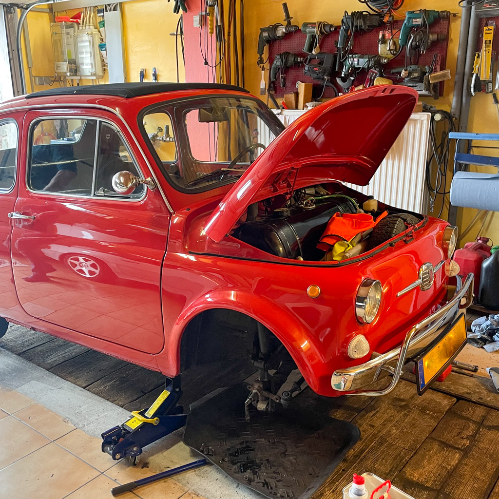 Choupette gets new brakes